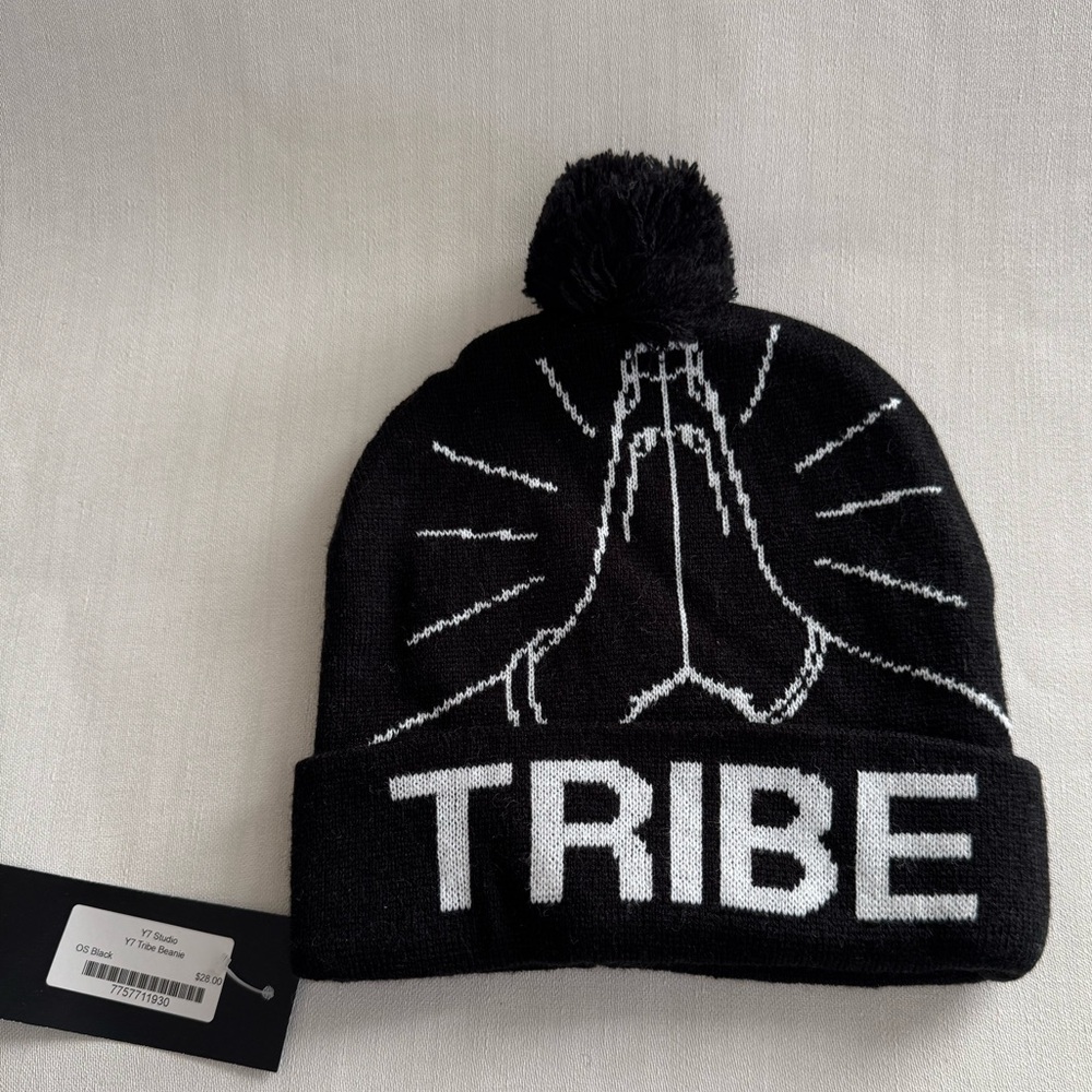 NWT Y7 Studio Tribe Beanie Hat, Black